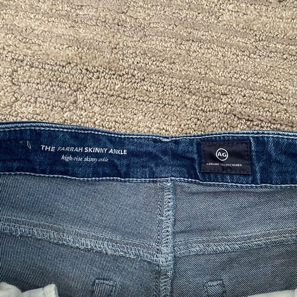 AG Farrah Skinny Ankle Jeans with Raw Hem - Picture 5 of 7